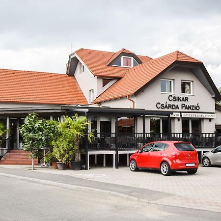 Hotel Csikar Csárda és Panzió Kőszeg Esterno foto